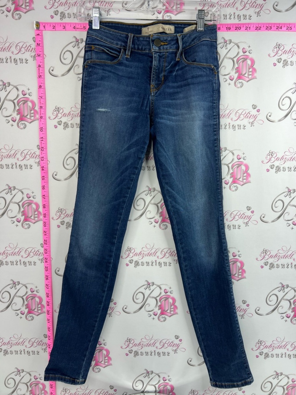 Guess jeans stretchy skinny leg Women’s Skinny Jeans in Dark Blue